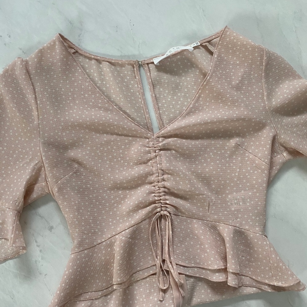 ASTR the label pink w/ white polka dot top: Small